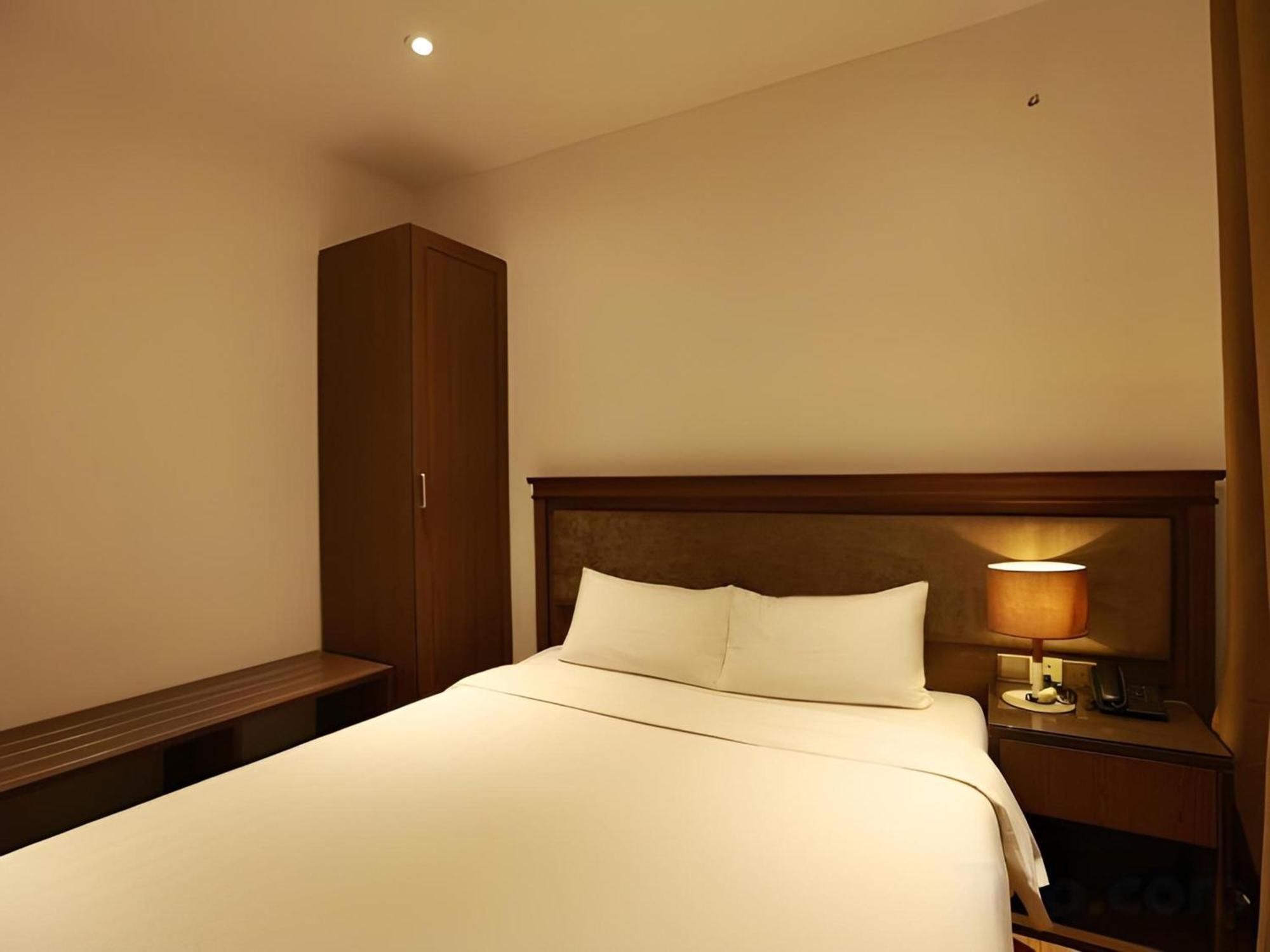 Collection O Le Grand Hanoi Hotel - The Tryst Exterior foto